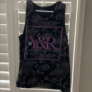 Y&R tank top M